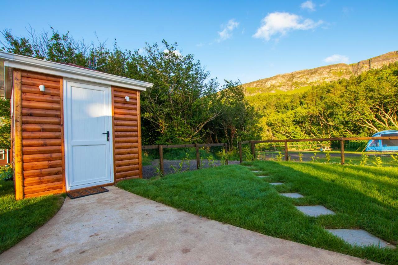 Waterfall Caves Turn-Around-Houses Villa Limavady Exterior photo
